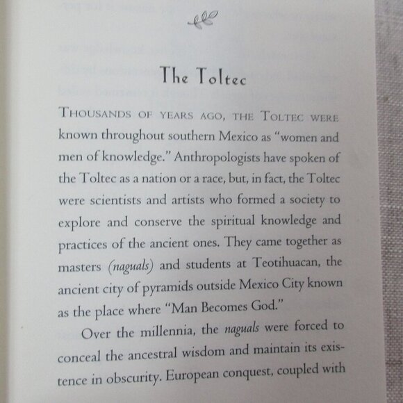 The Four Agreements Amber-Allen Publishing 1997 Paperback Don Miguel Ruiz - Picture 3 of 6